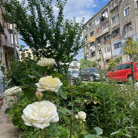 Guest house Communist Style Shkoder